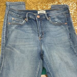 Blue Skinny Jeans Classic Denim Style